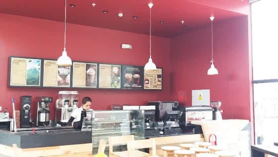 Juan Valdés - Jockey Plaza - servicio Electrotel